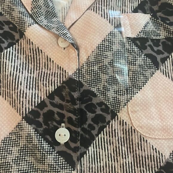 Victoria, secrets, PJ top - Picture 3 of 6